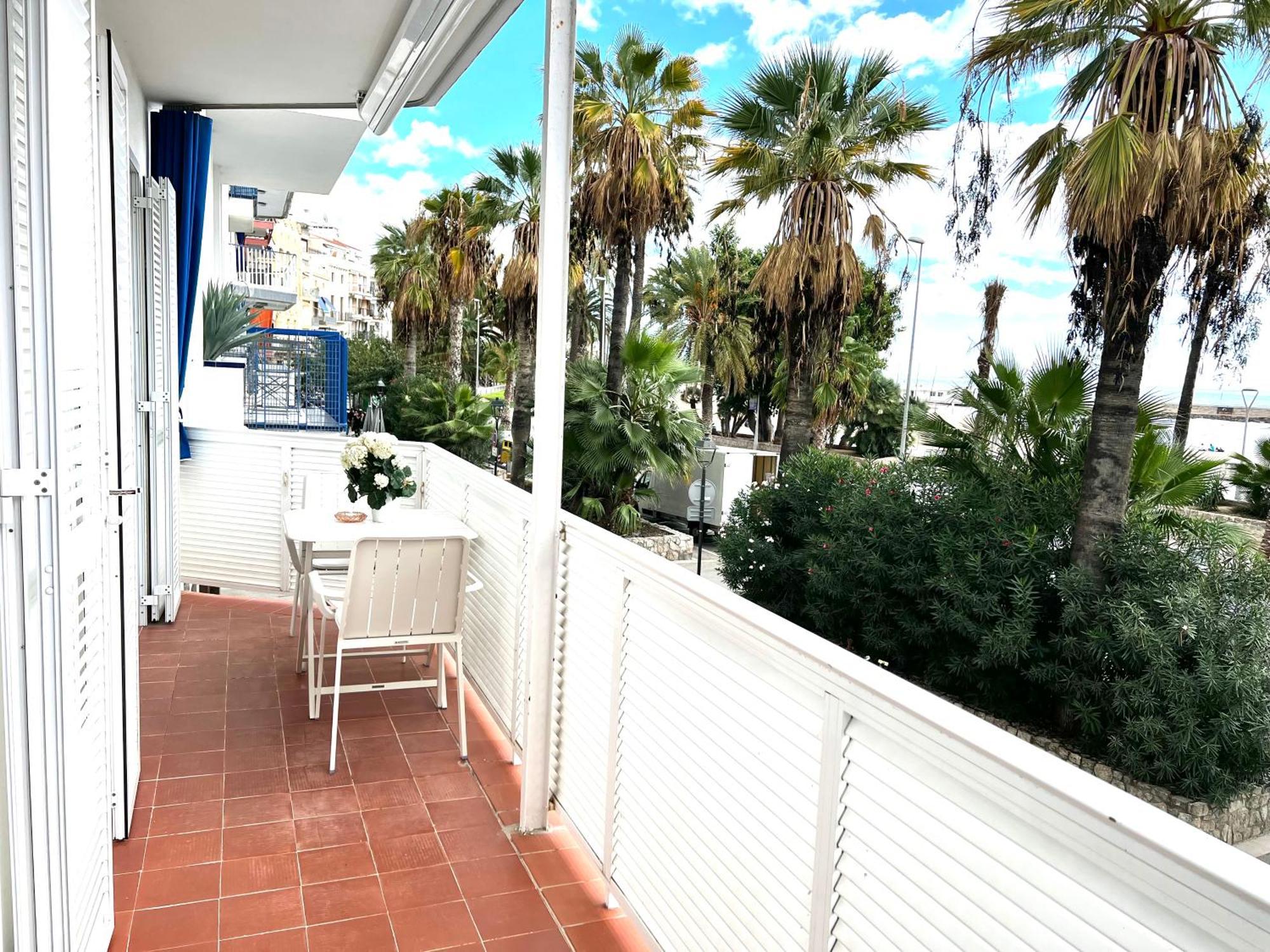 Sitges Seafront Ribera Apartment Bagian luar foto